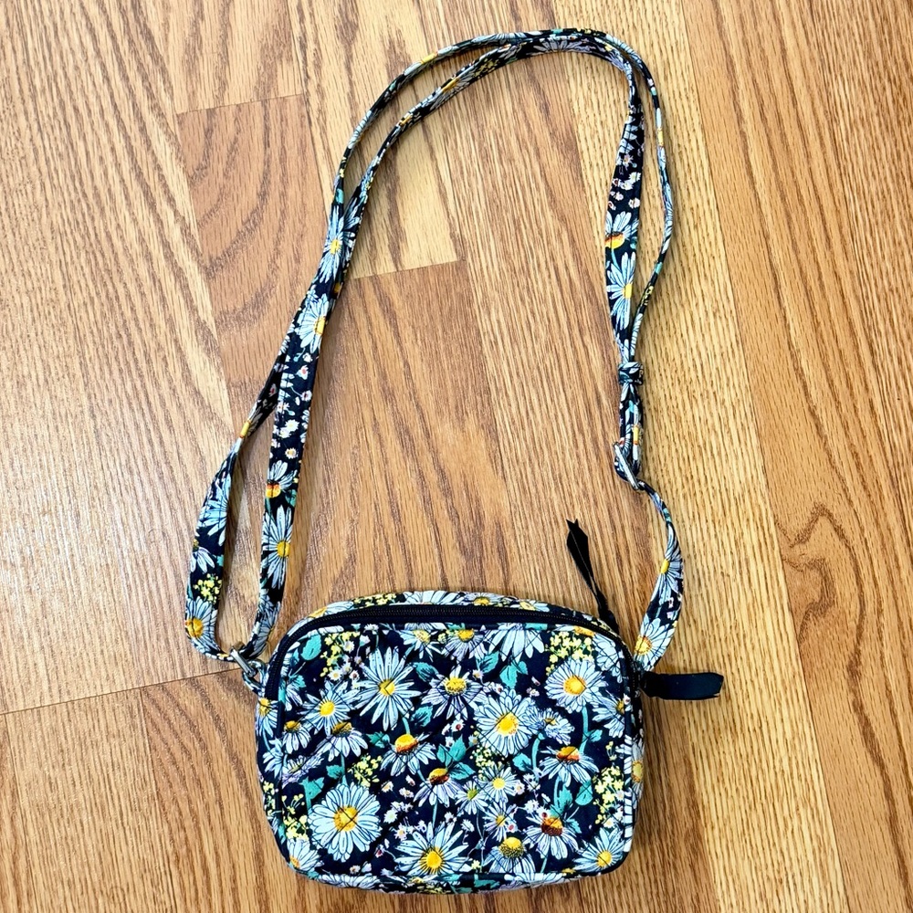 Vera Bradley Daisies White Bundle - Picture 2 of 7